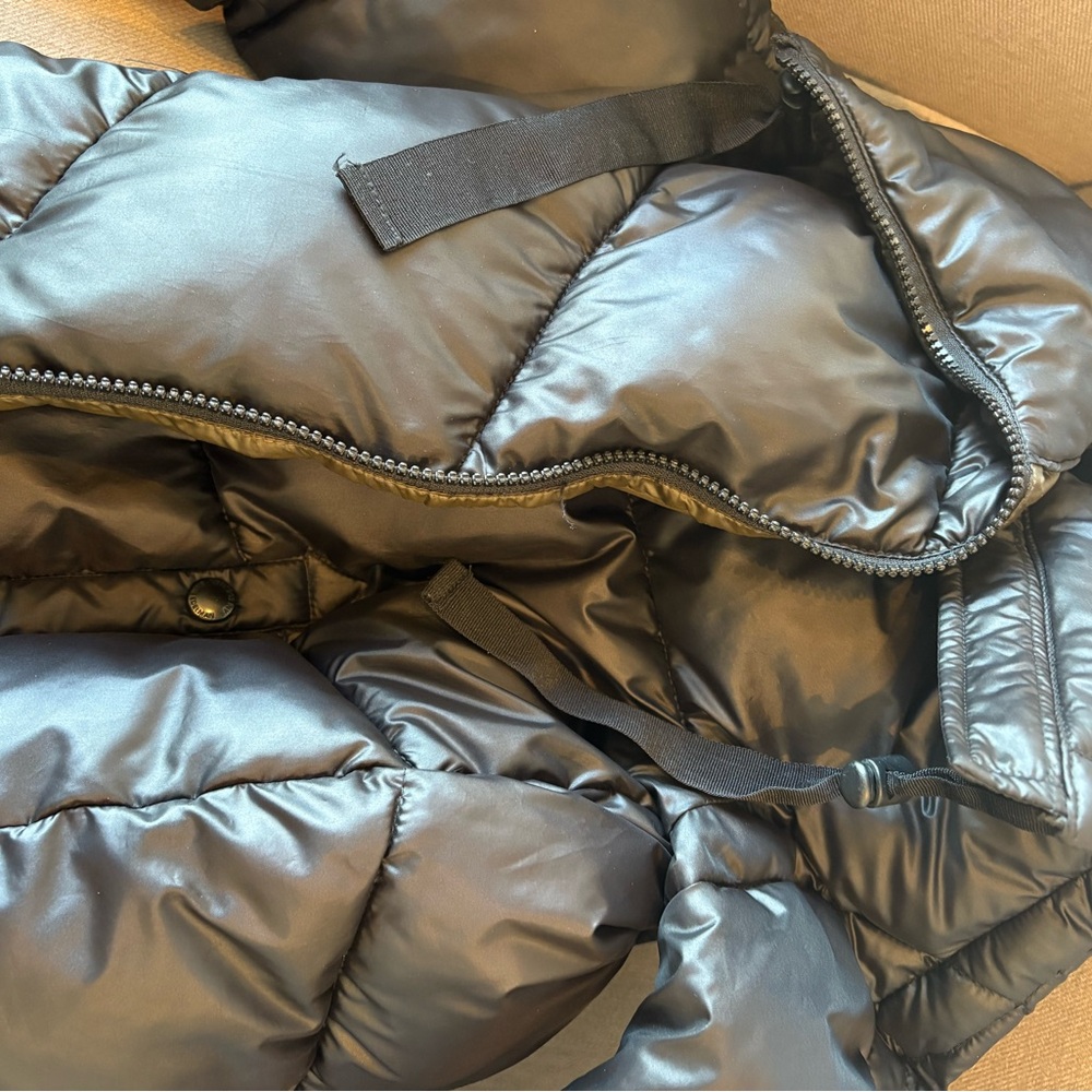 Sam Elderman Puffer Jacket - image 6